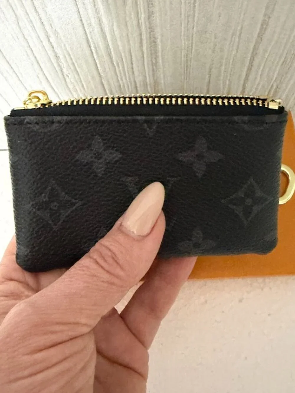 Black Leather Zip Coin Wallet Card Case Key Holder Compact Everyday Pouch